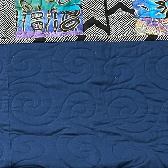 Handmade African -Style Lap quilt - Picture 3 of 7